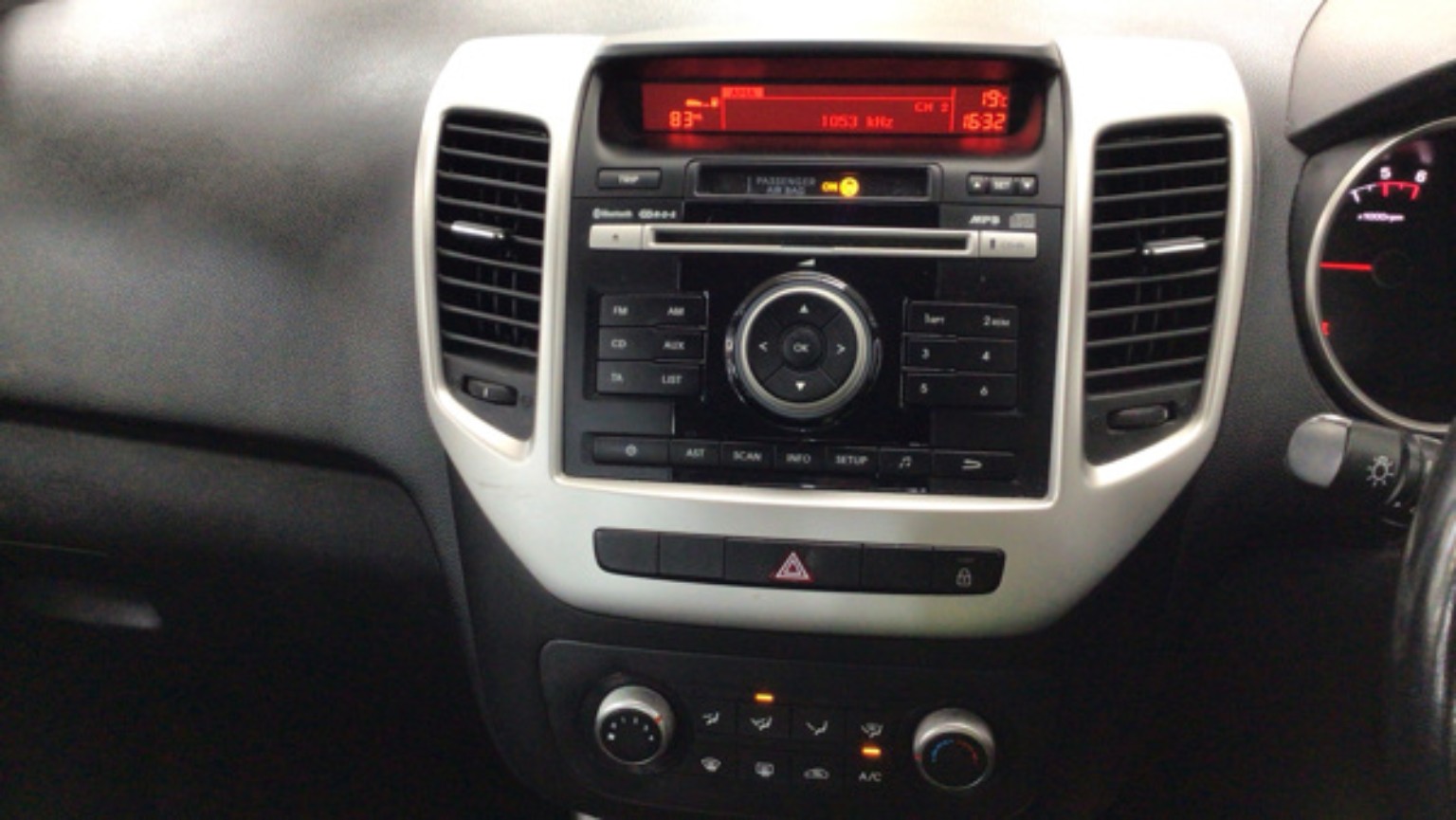 2016 Kia Venga 1.4 CRDi photo 13