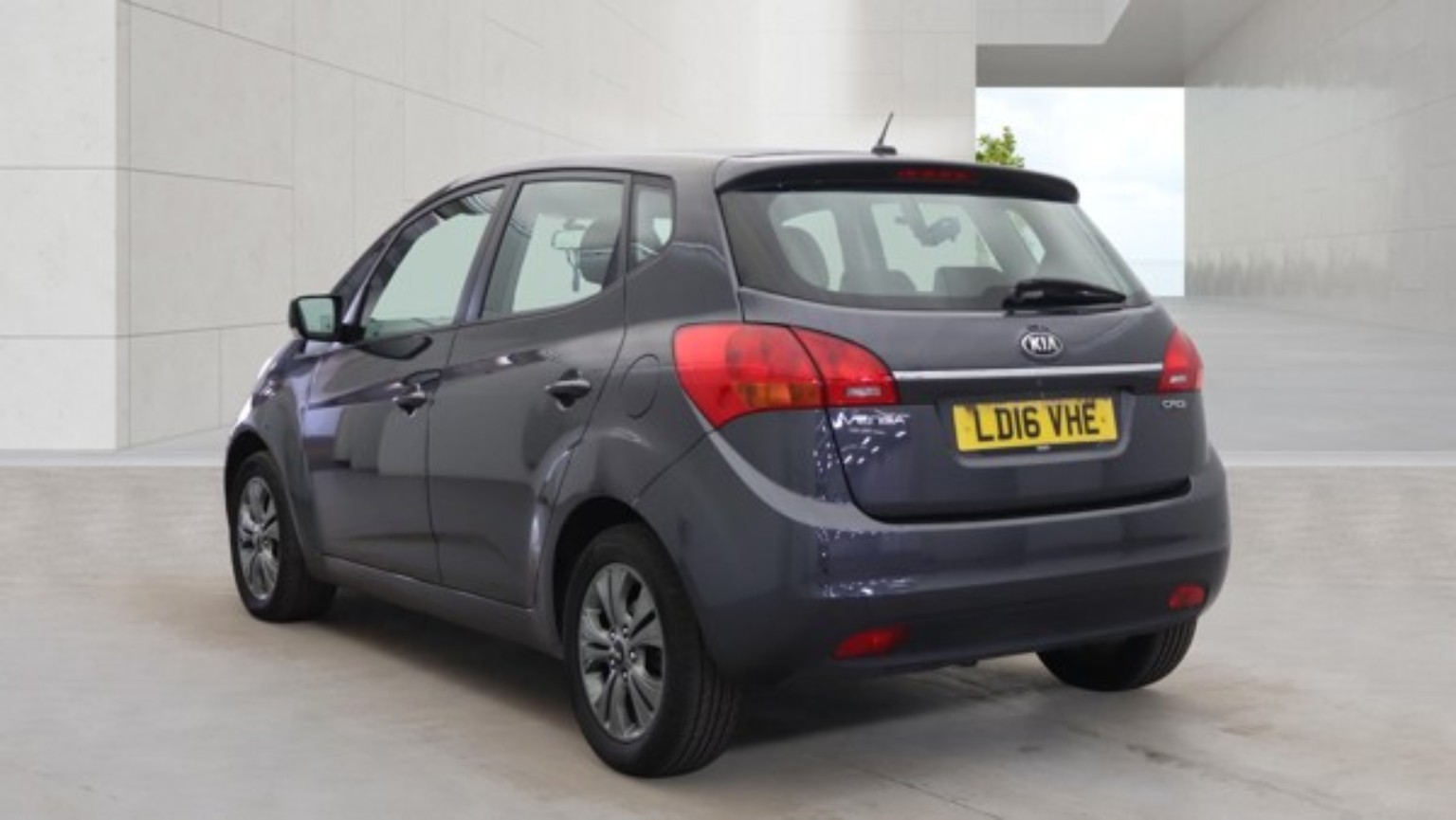 2016 Kia Venga 1.4 CRDi photo 3
