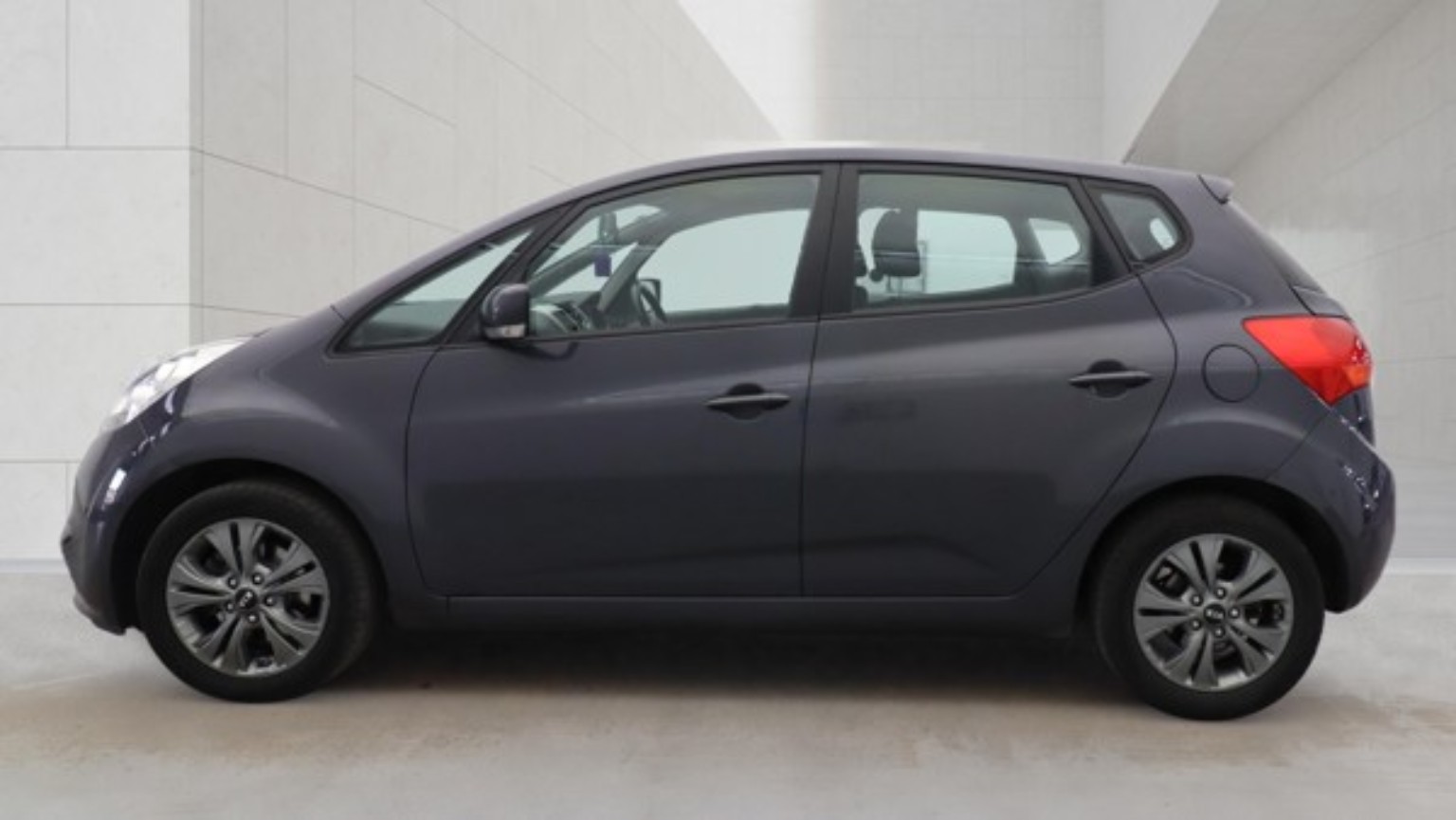 2016 Kia Venga 1.4 CRDi photo 6