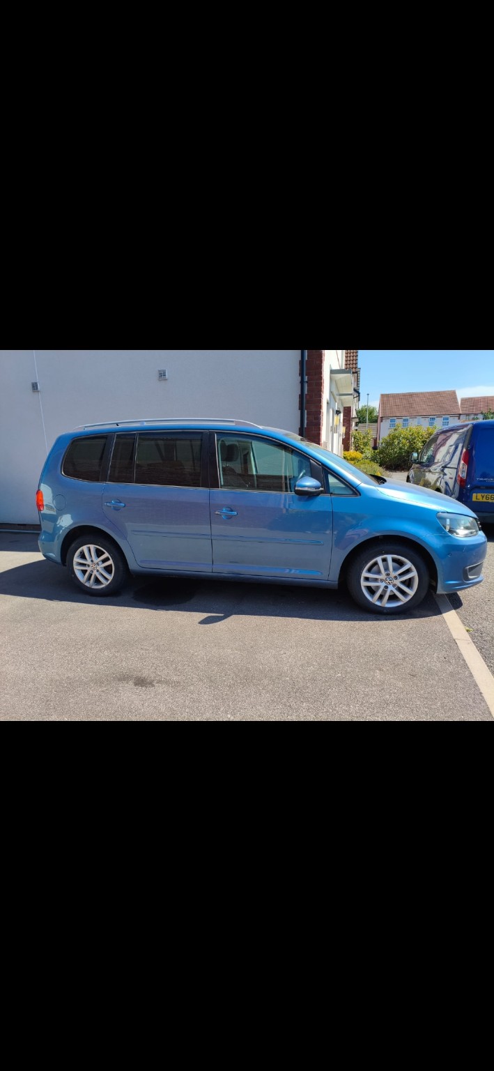 2013 Volkswagen Touran 1.6 TDI photo 3